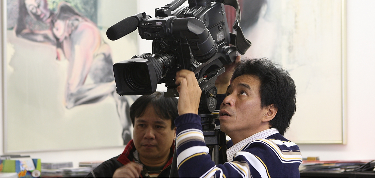 Medailon pro televizi VTV Hanoi